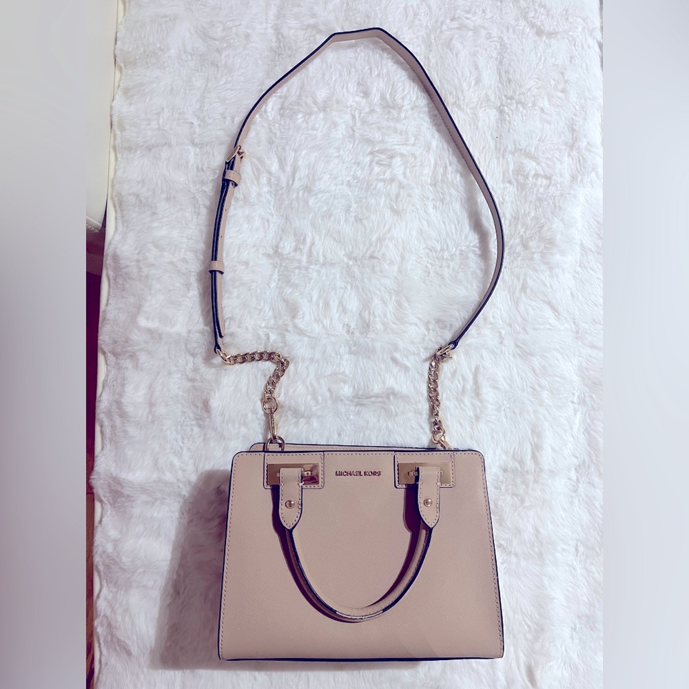 (Great condition) Michael Kors Cream Top Handle Shoulder Bag